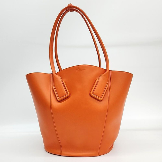 Bottega Veneta Arco Shoulder Bag (7752815)