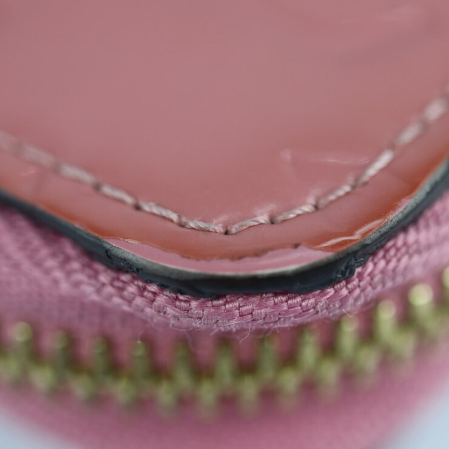 Louis Vuitton Pink Canvas Portefeuille Zippy