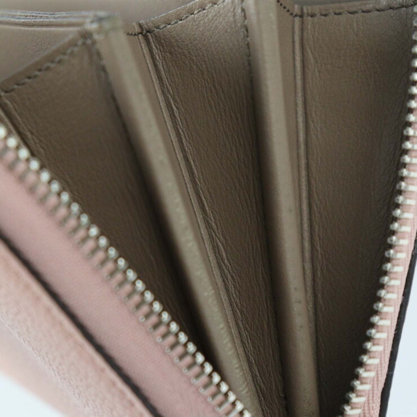 Louis Vuitton Pink Leather Portefeuille Comète