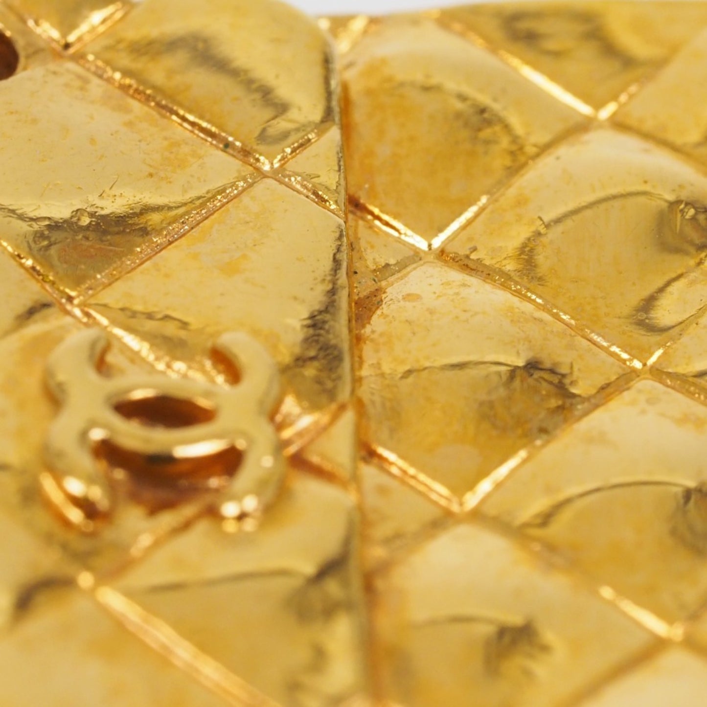Chanel Gold Gold Plated Broche