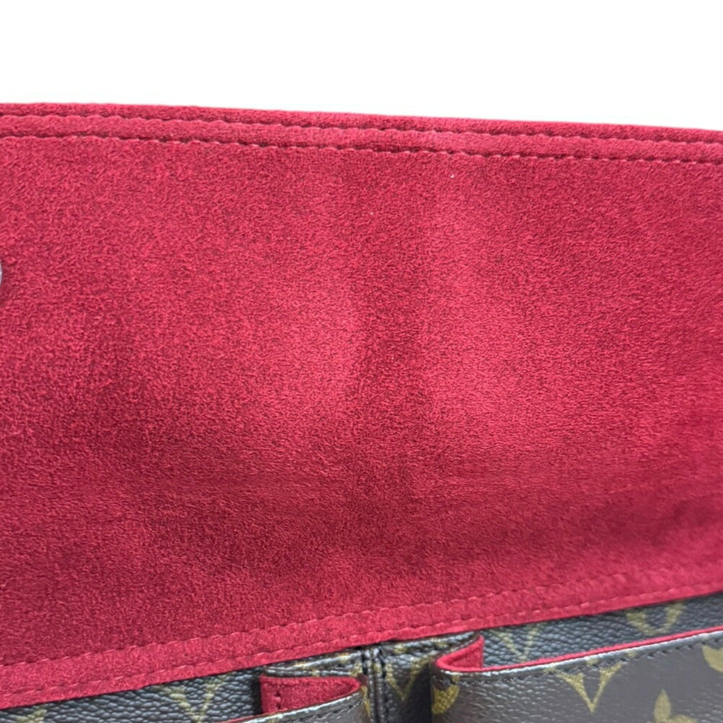 191990349.jpg