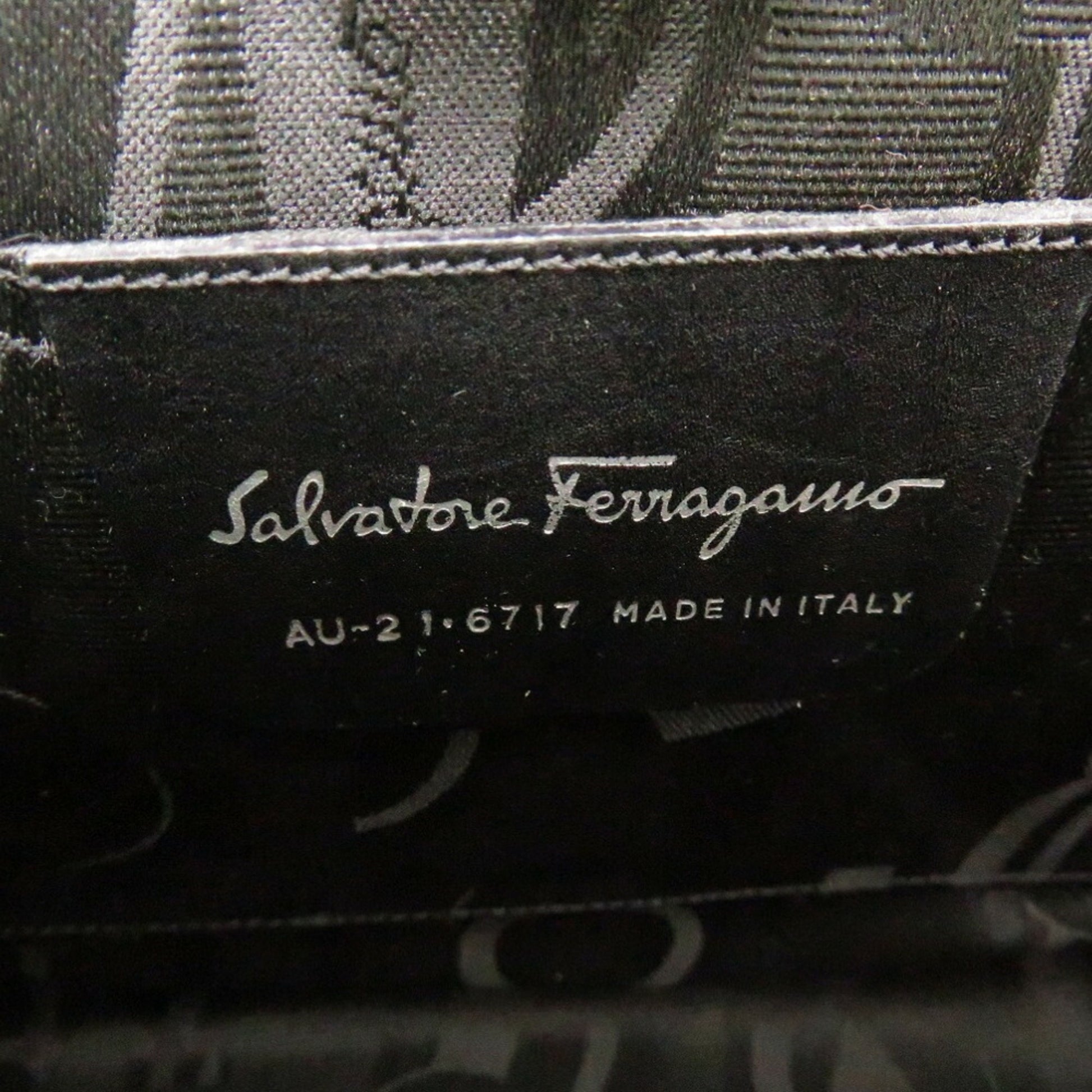 192026334.jpg