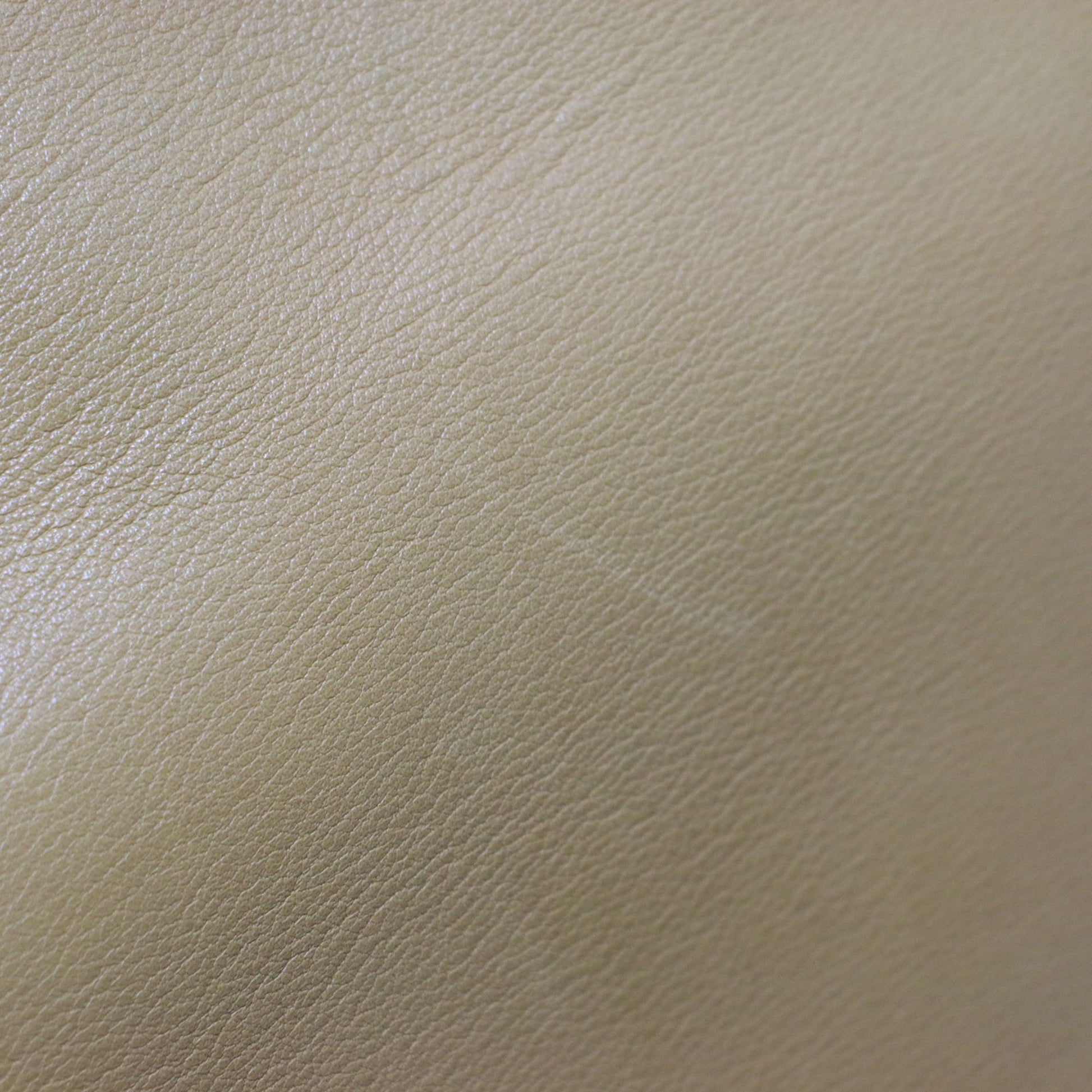 192044371.jpg