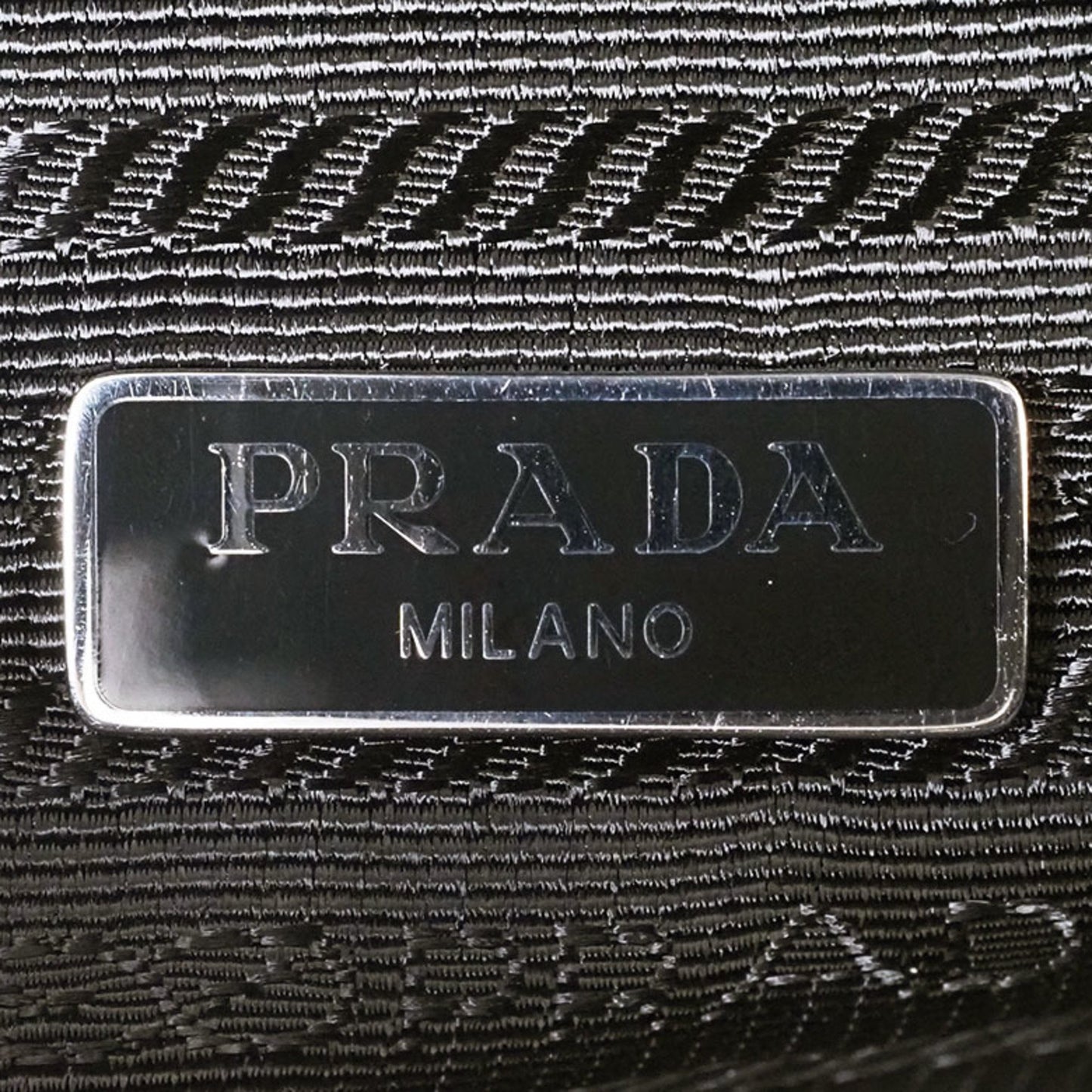 192048318.jpg