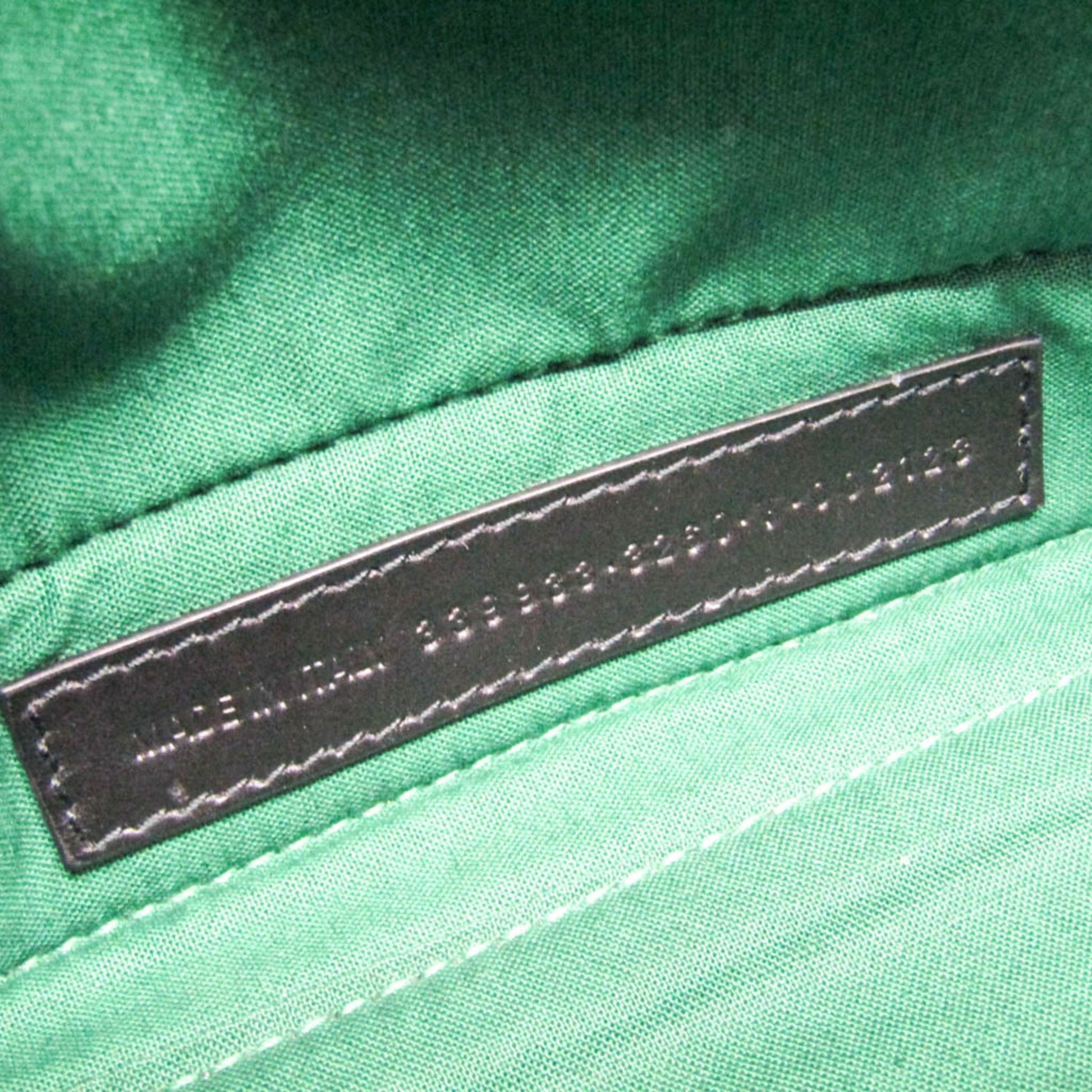 192048621.jpg
