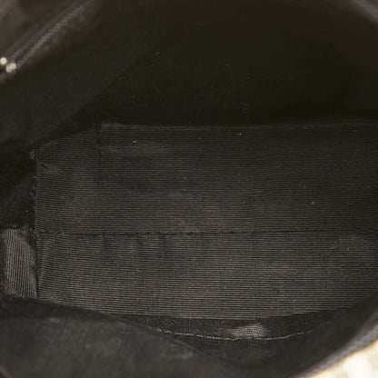 192063192.jpg