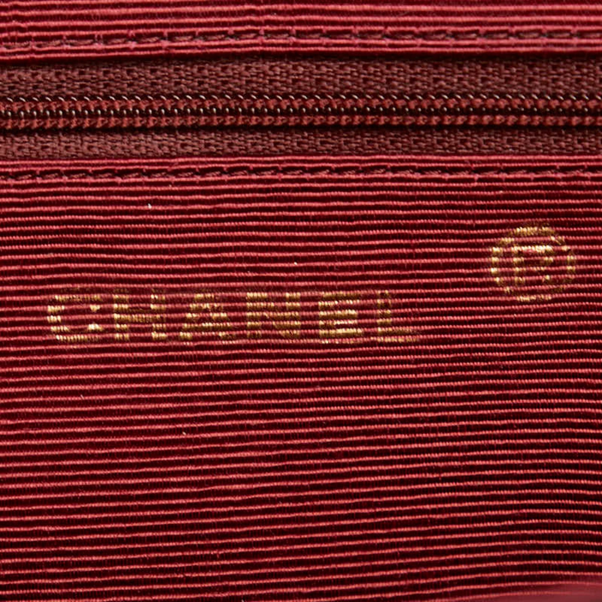 192119930.jpg