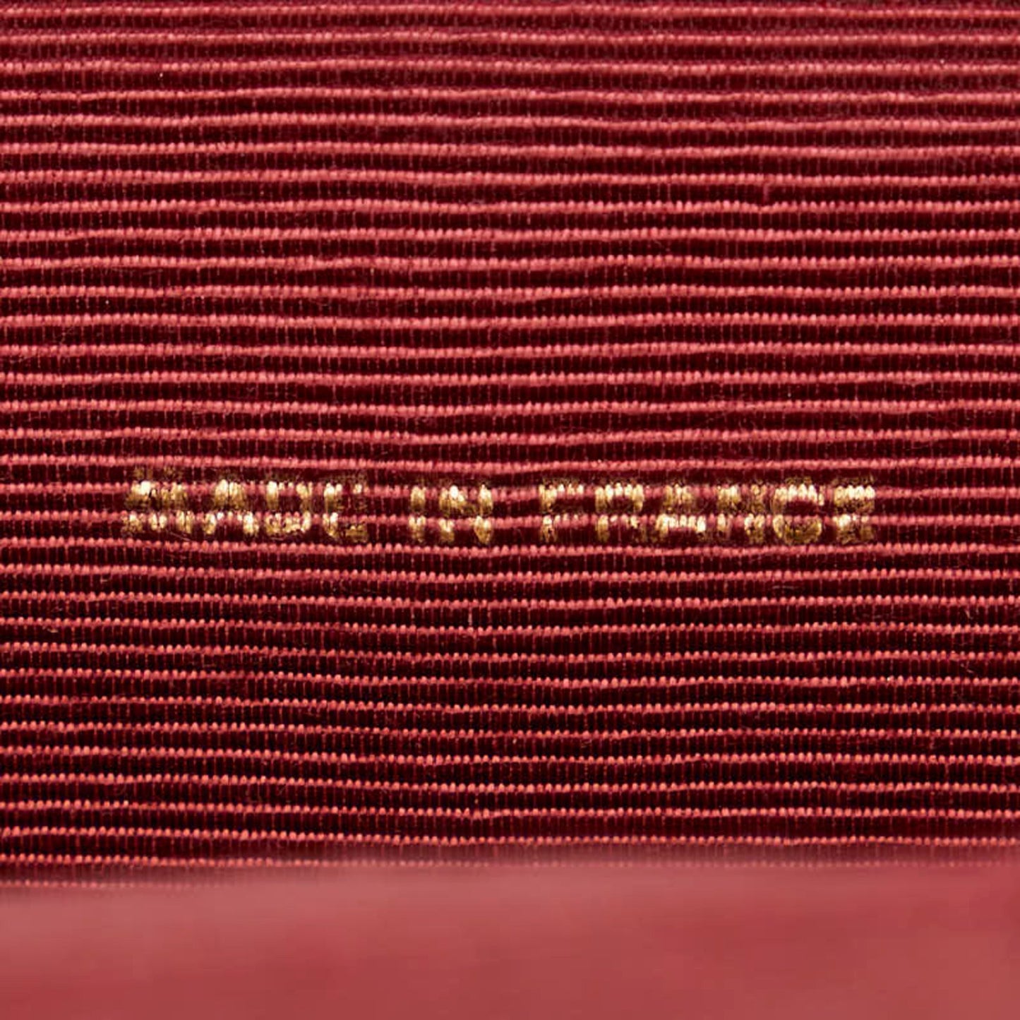 192119935.jpg