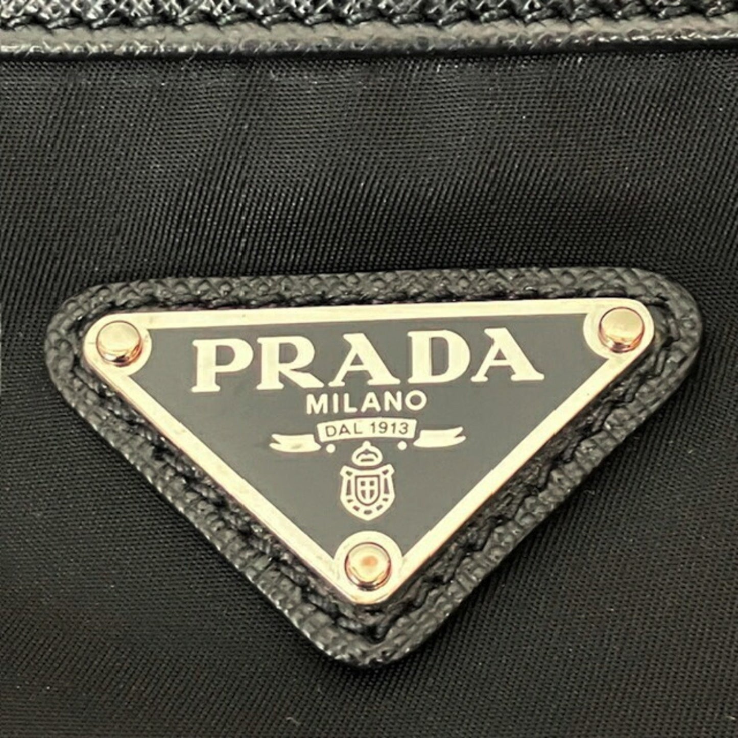 192154788.jpg
