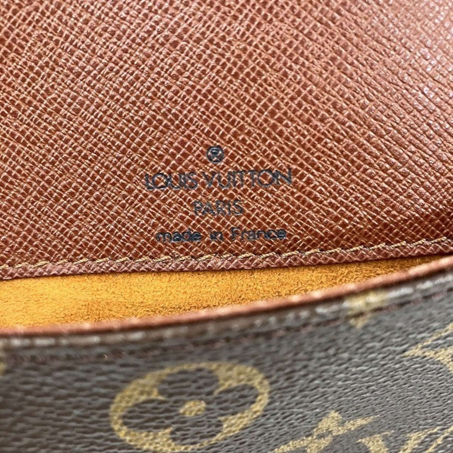 192158813.jpg