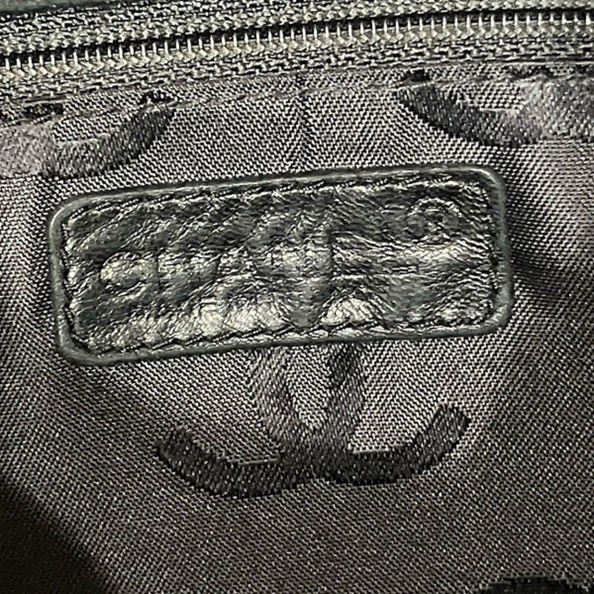192175995.jpg