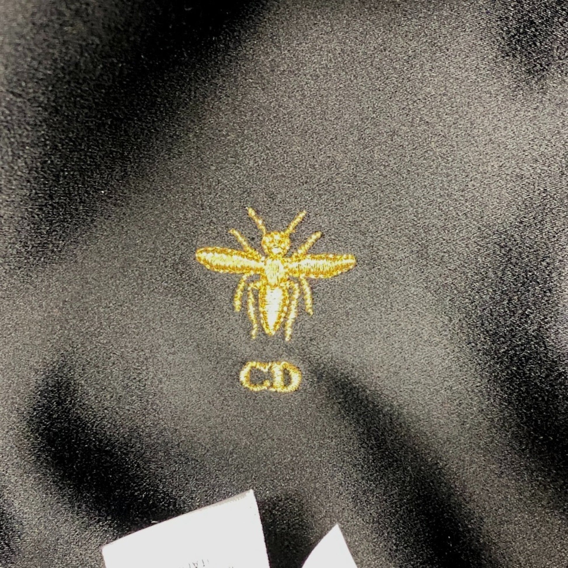 195211557.jpg