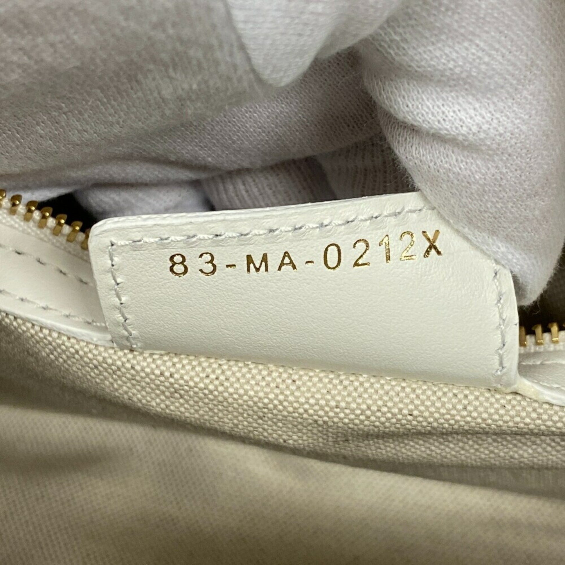 195212809.jpg