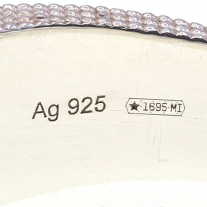 195213084.jpg
