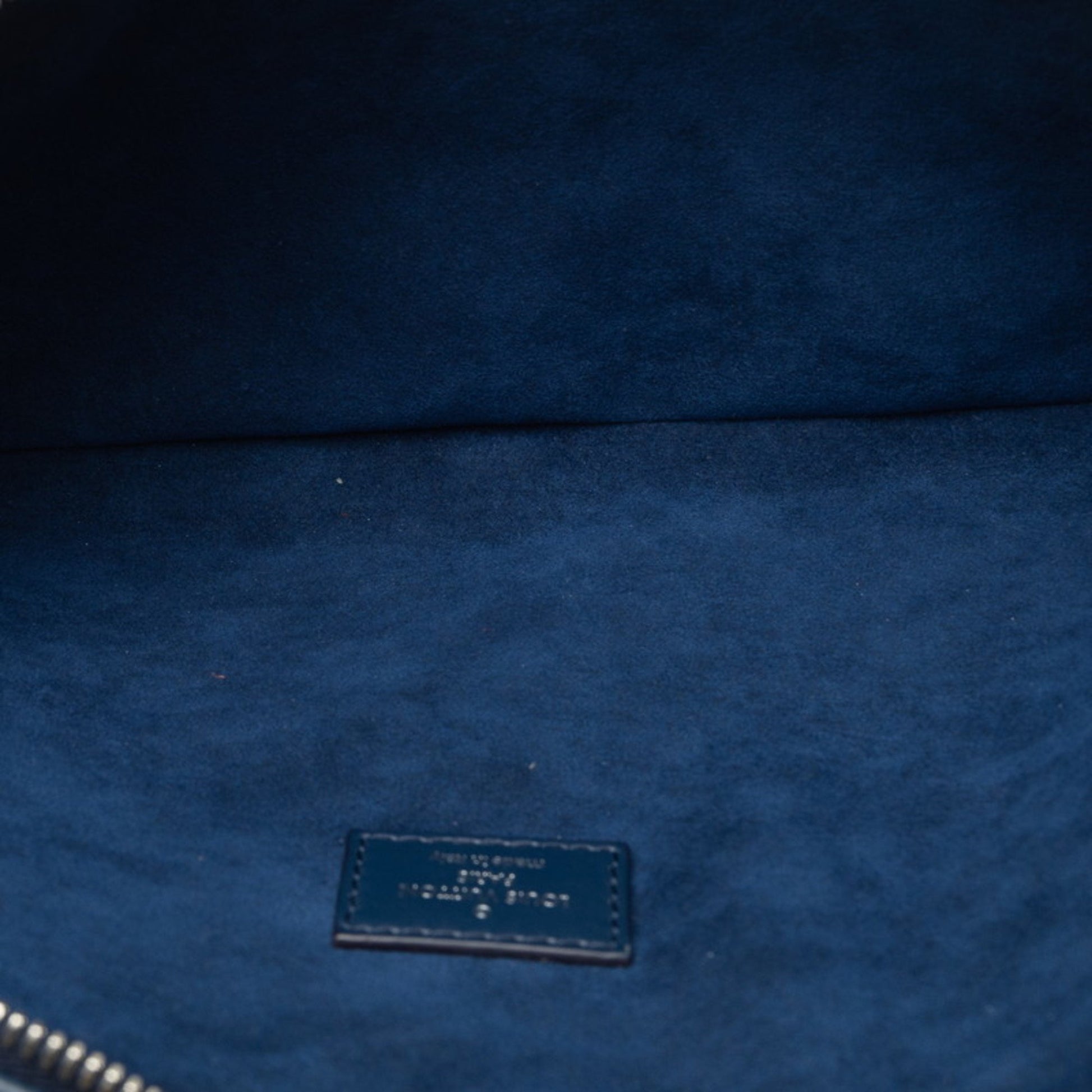 197162583.jpg