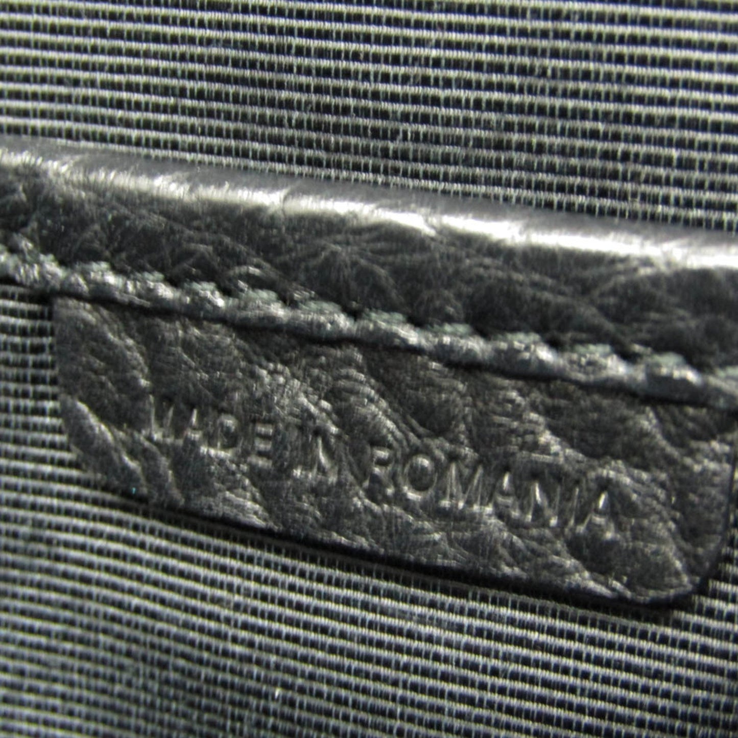 197176537.jpg