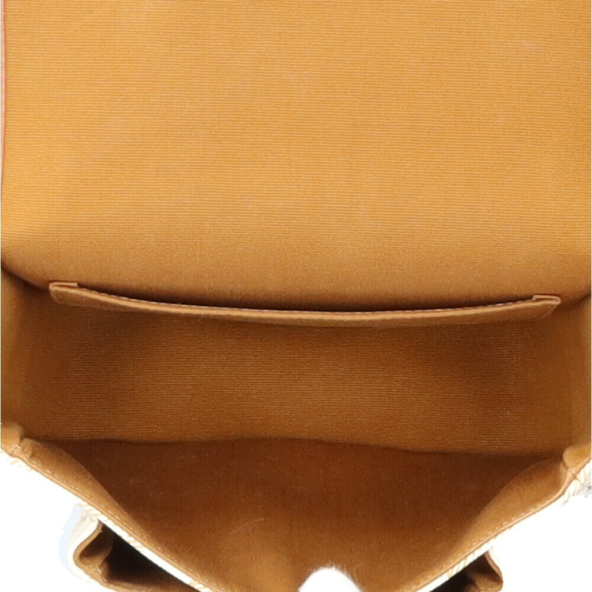 197182645.jpg