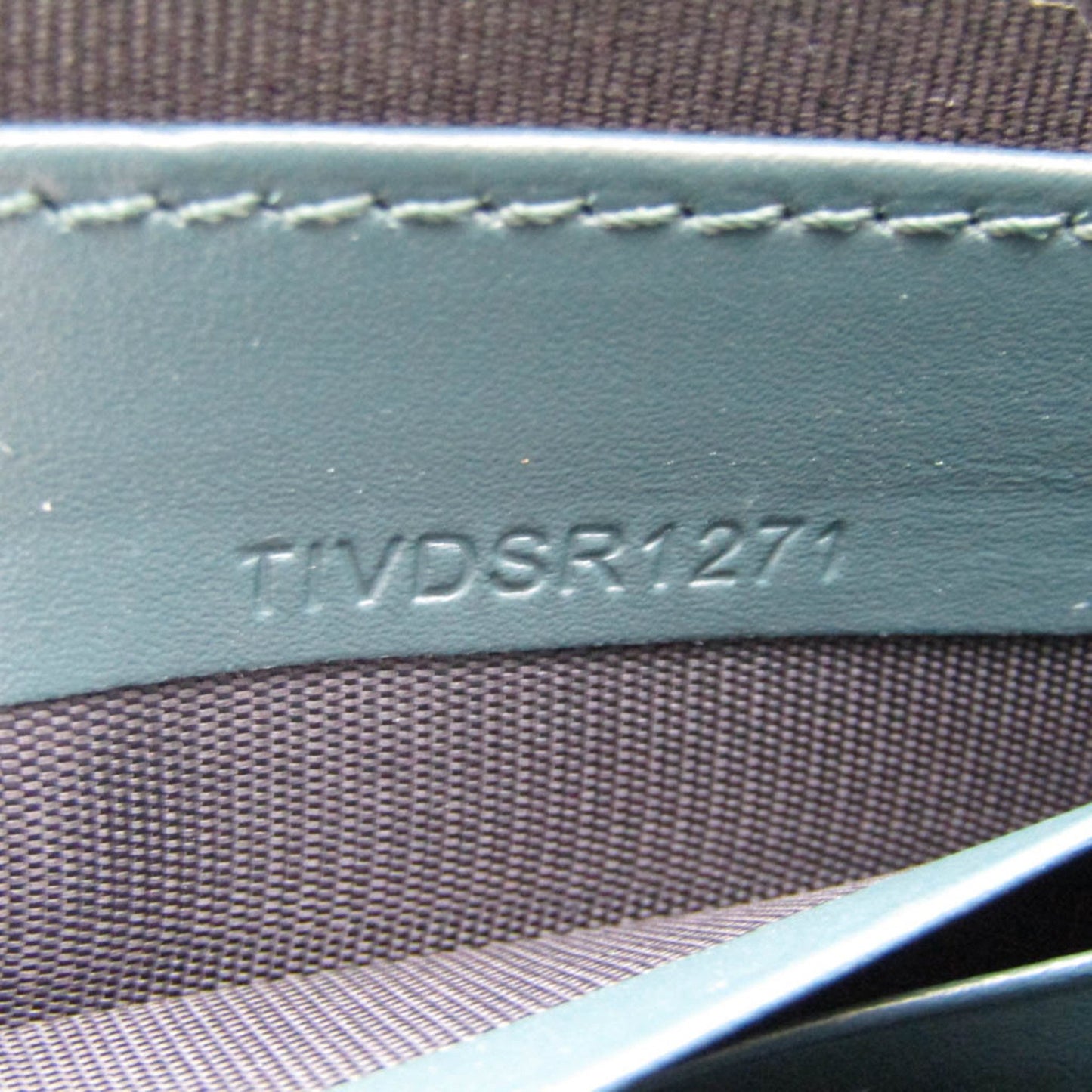 197185725.jpg