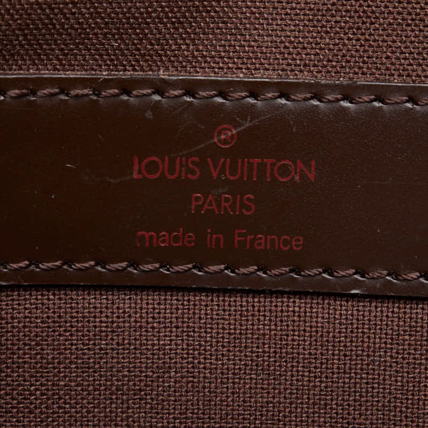 197187687.jpg