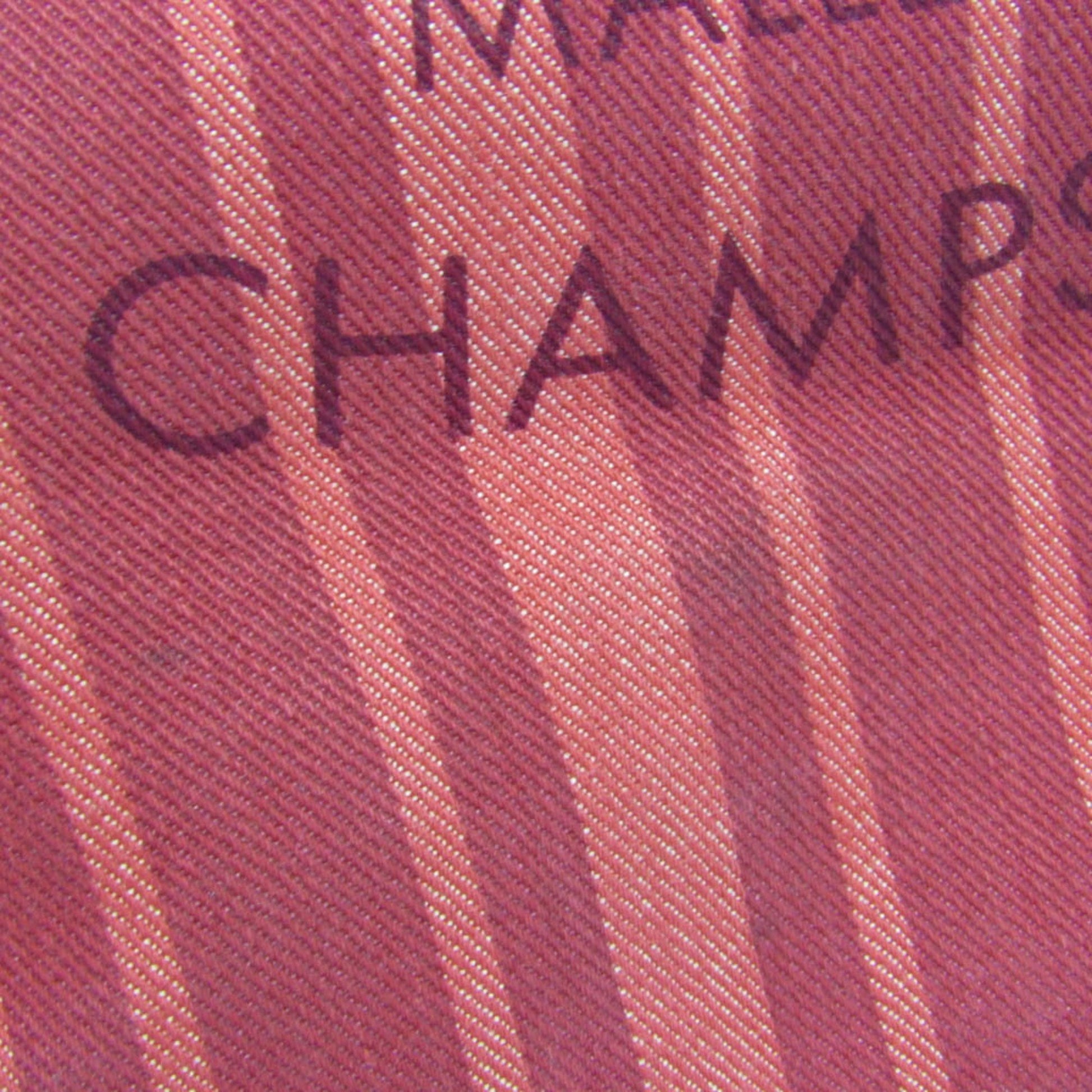 197192677.jpg