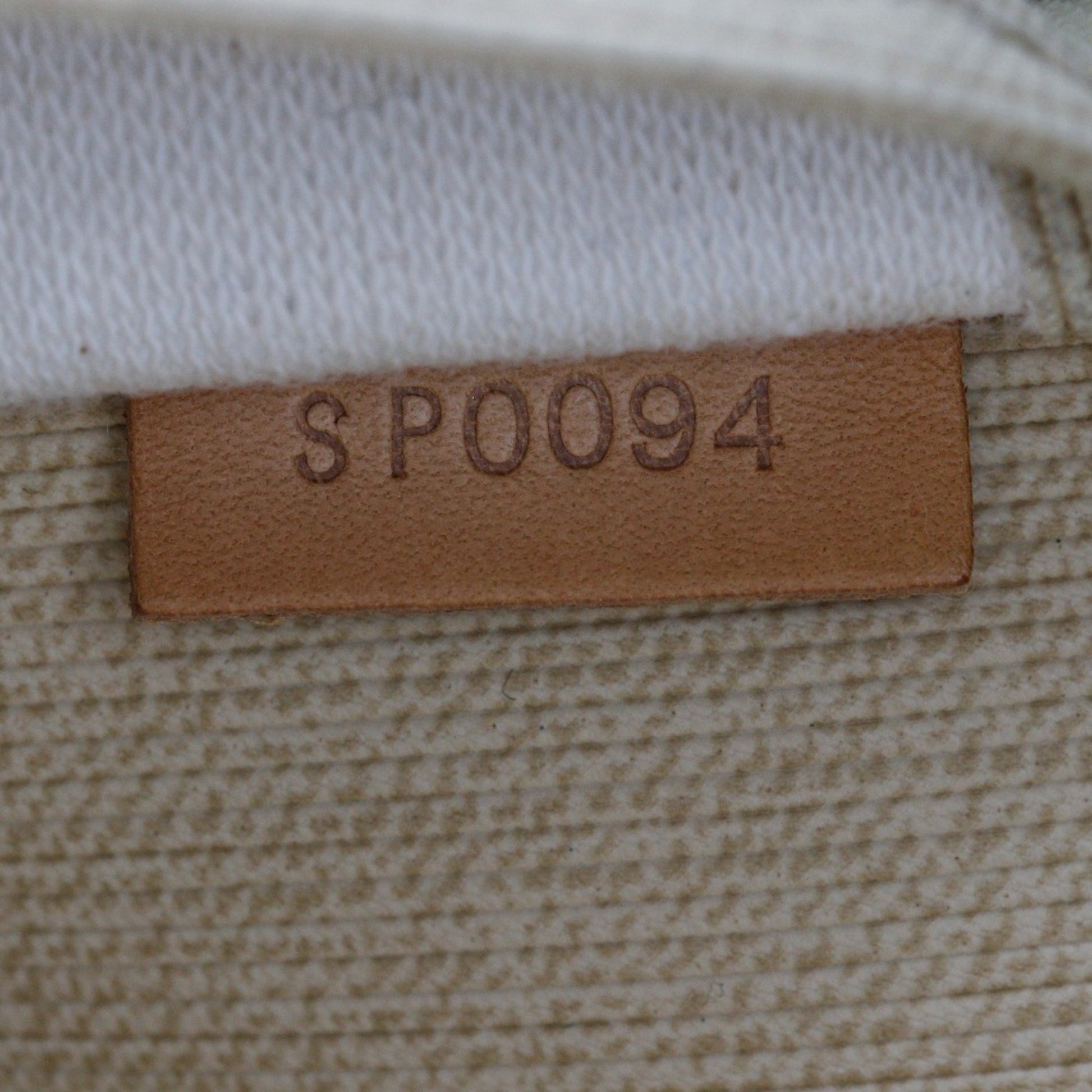 197195753.jpg