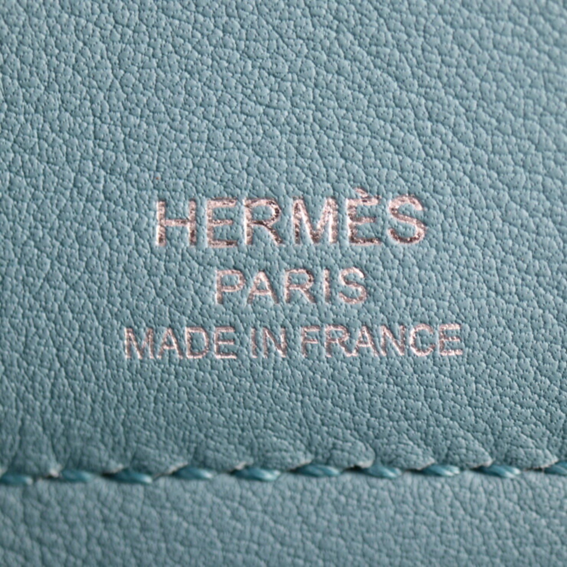 197198864.jpg