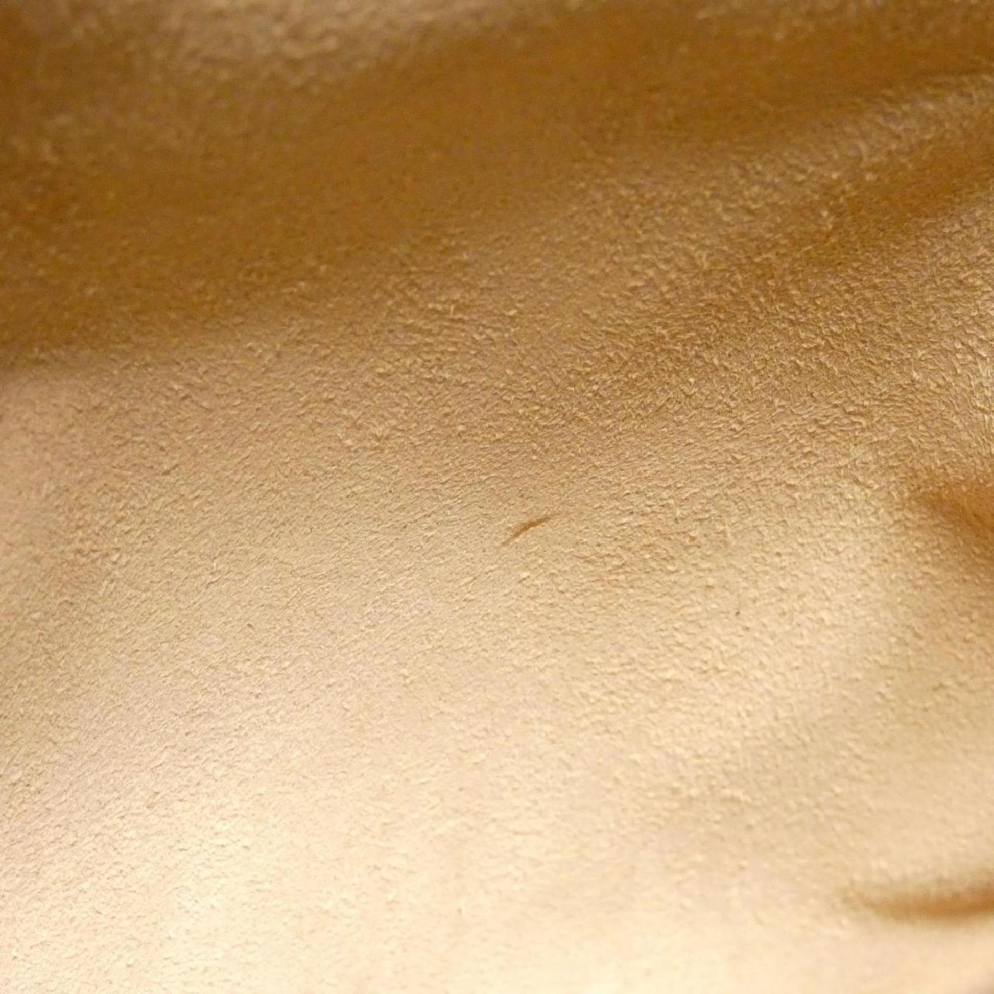 197285042.jpg