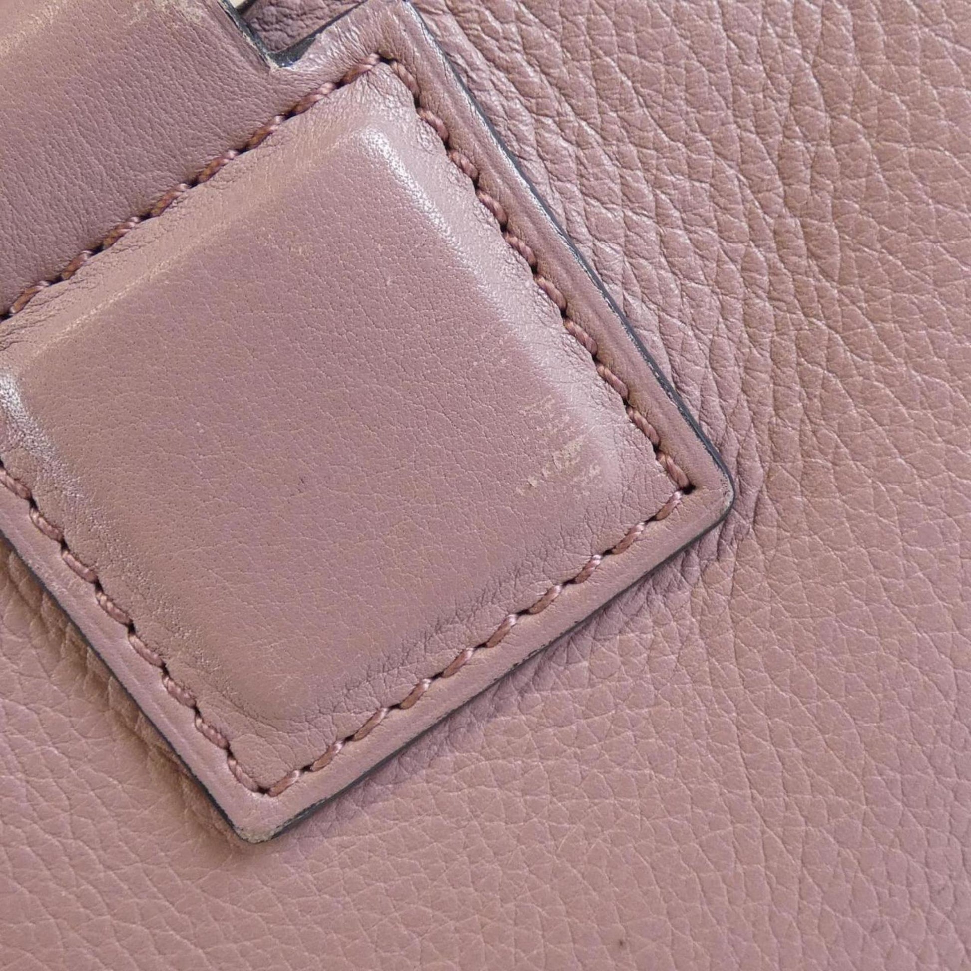 198031989.jpg