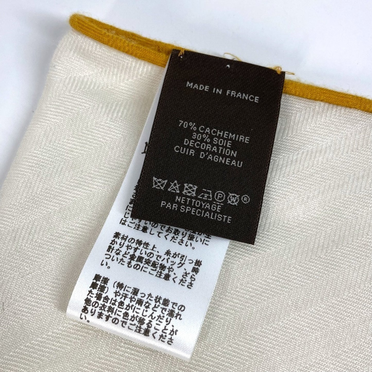Louis Vuitton Cashmere White Scarves