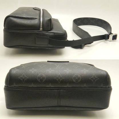 Louis Vuitton Pvc Black Shoulder Bags