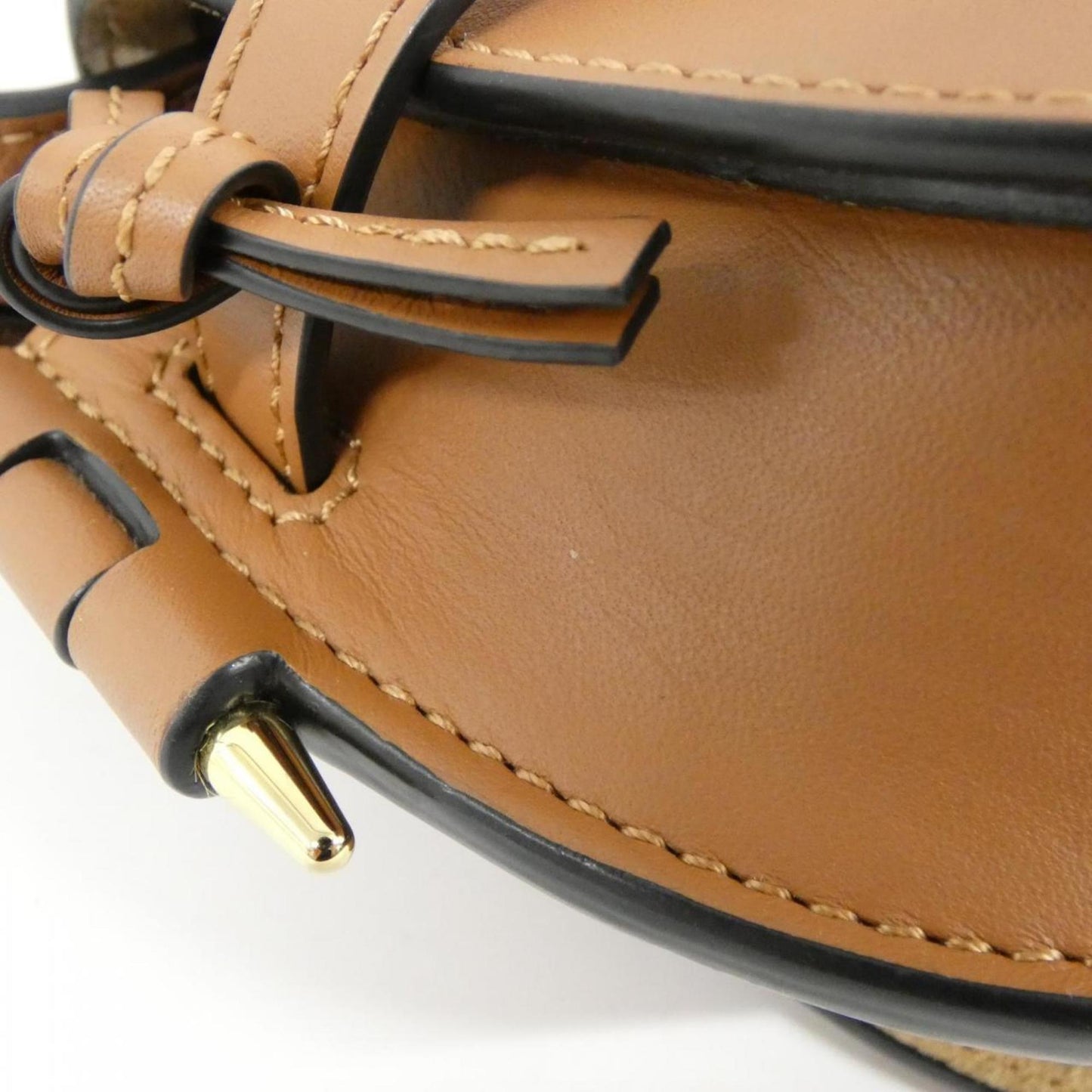 Loewe Others Brown Shoulder Bags