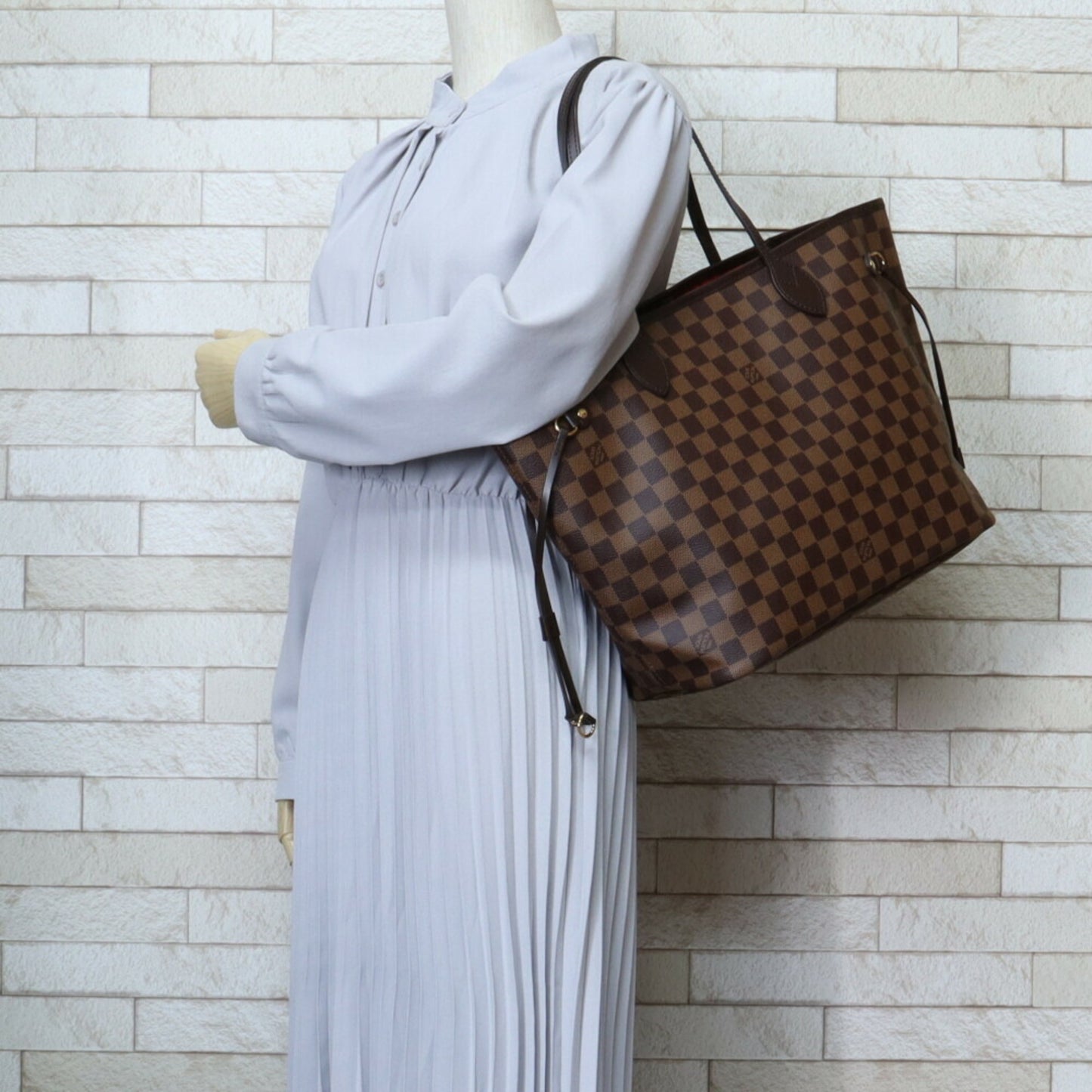 Louis Vuitton Monogram Canvas Brown Tote Bags
