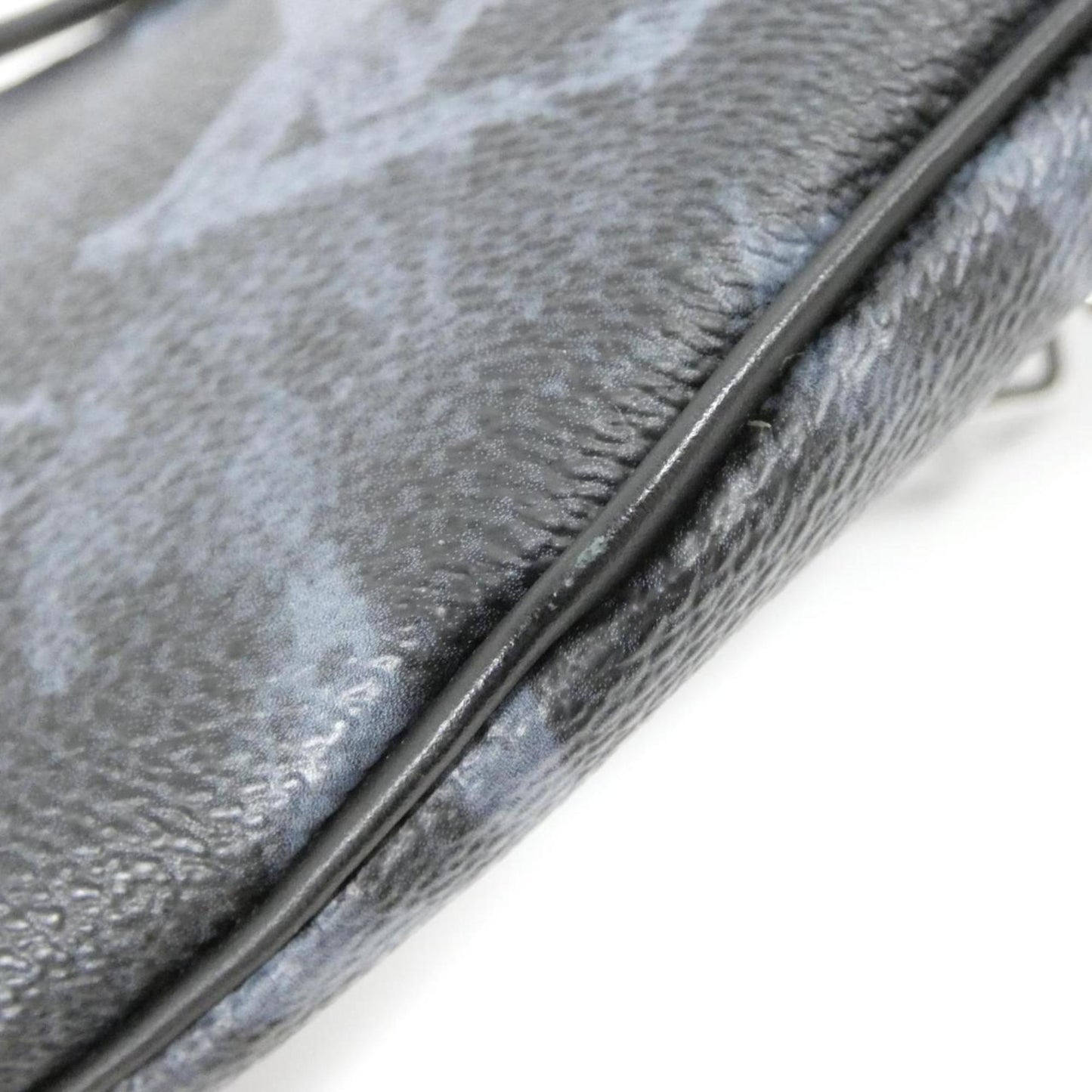 Louis Vuitton Coated Canvas Black Shoulder Bags