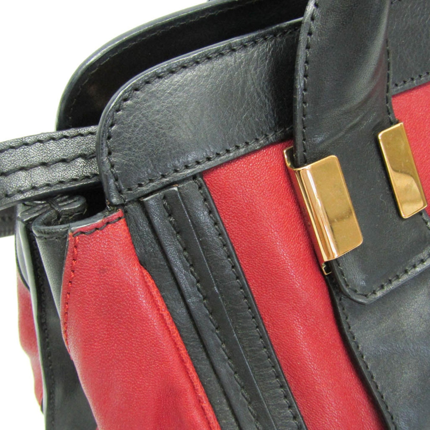 Chloé Others Black Handbags