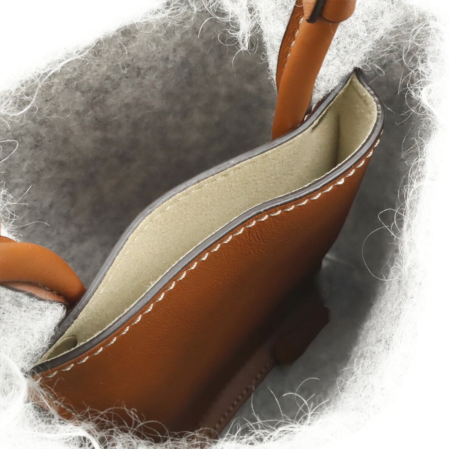 Tod's Others Brown Handbags