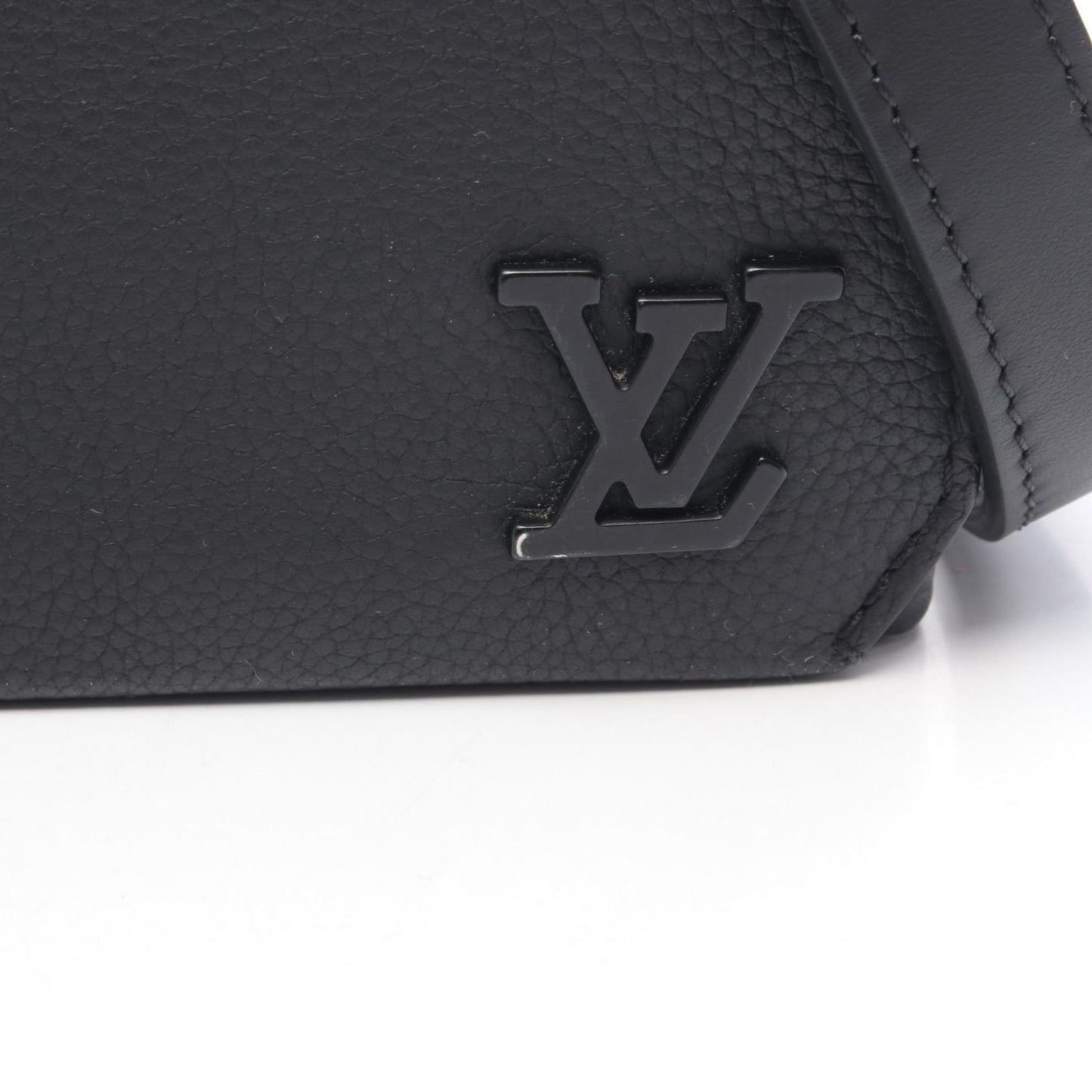 Louis Vuitton Others Black Shoulder Bags