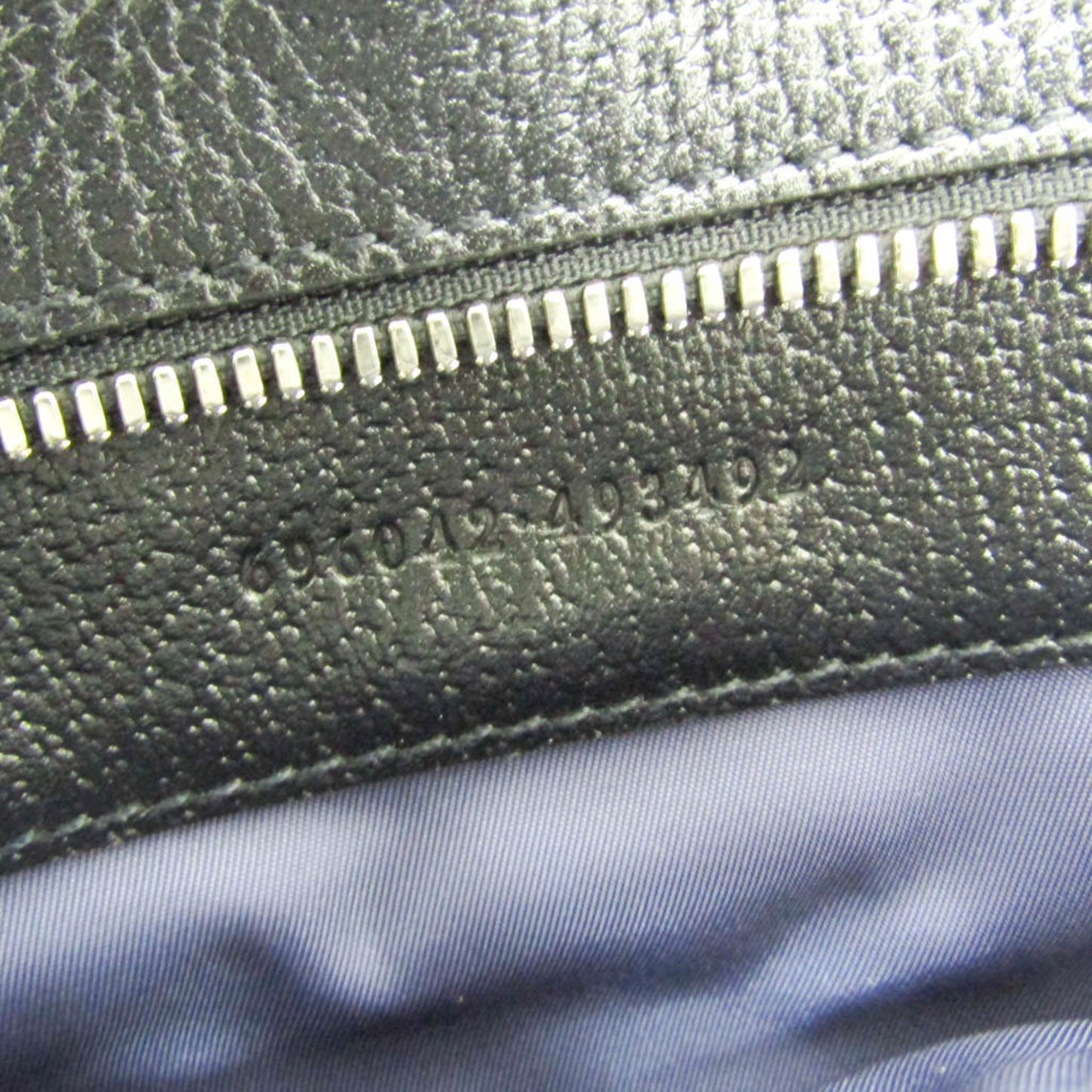 Gucci Nylon Black Handbags
