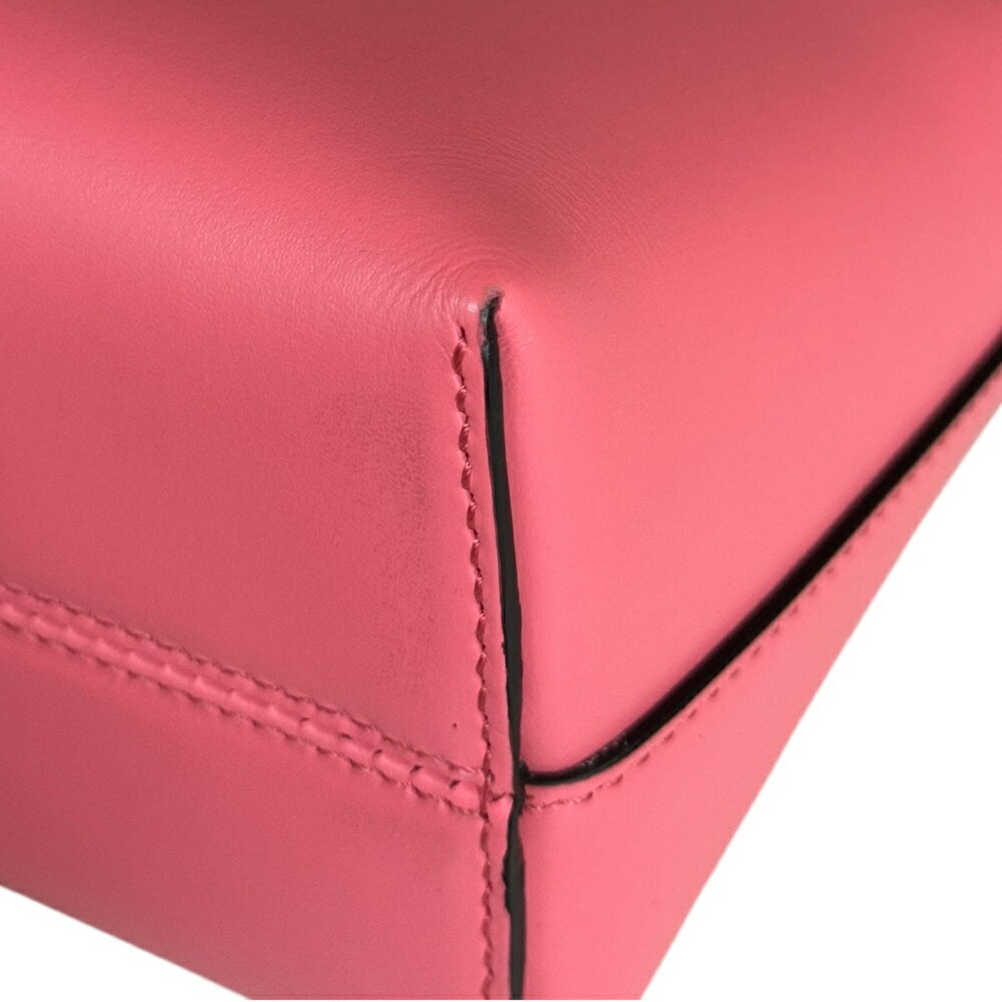 Fendi Others Pink Shoulder Bags