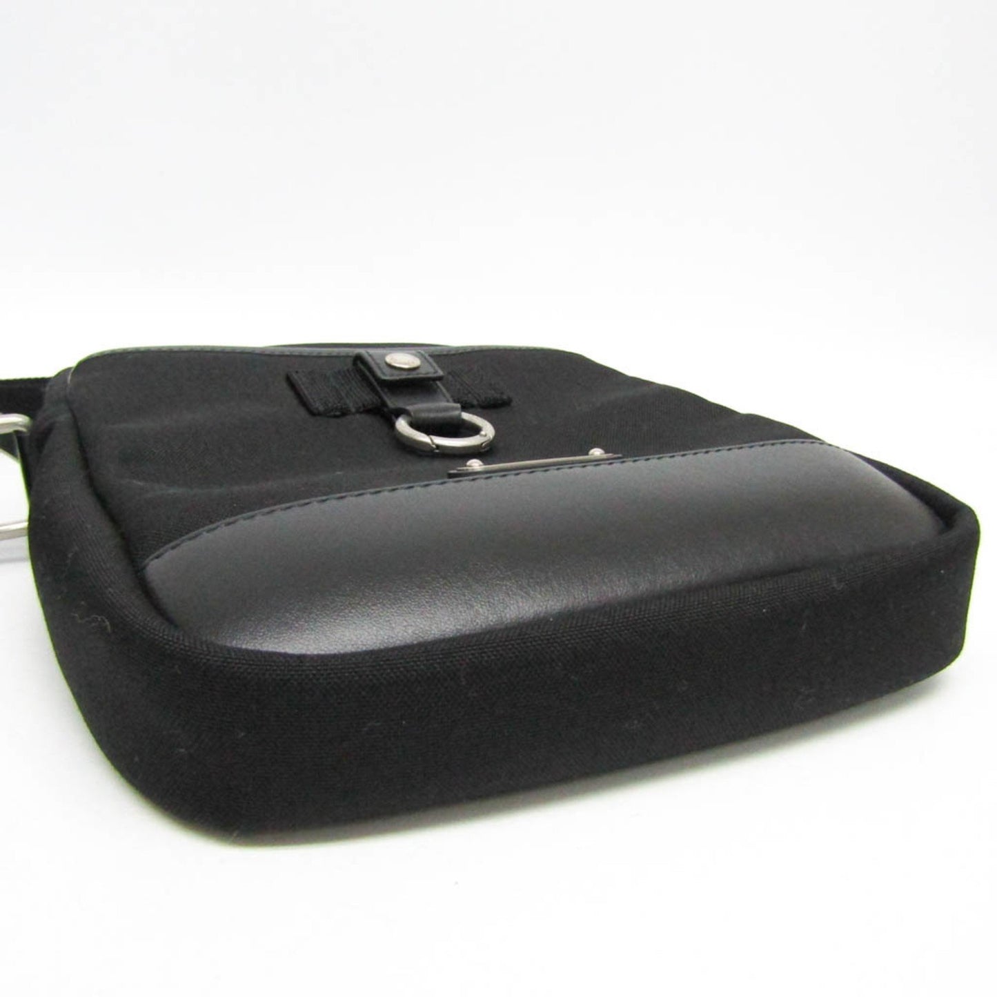 Saint Laurent Canvas Black Shoulder Bags