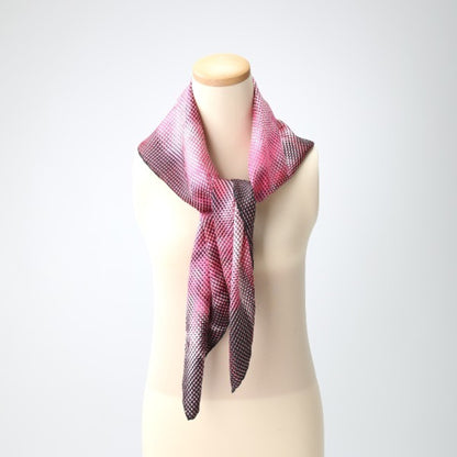 Gucci Silk Black Scarves
