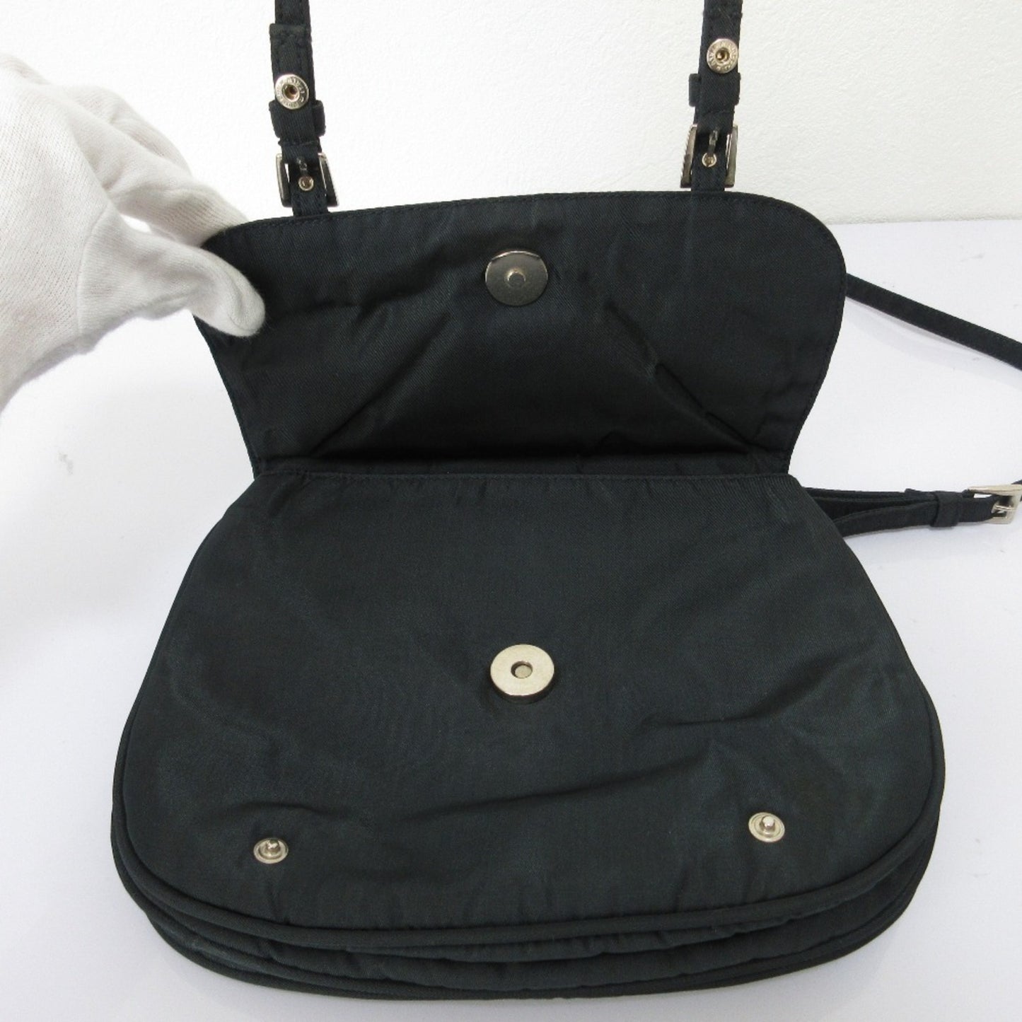 Prada Nylon Blue Shoulder Bags