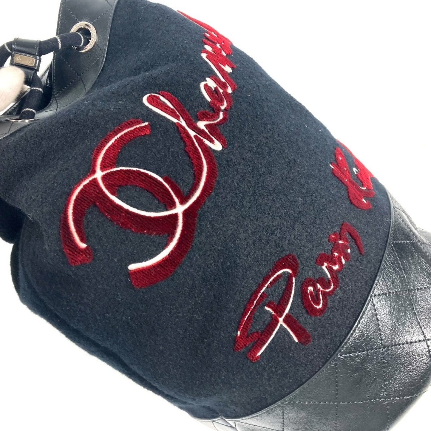 Chanel Wool Black Shoulder Bags