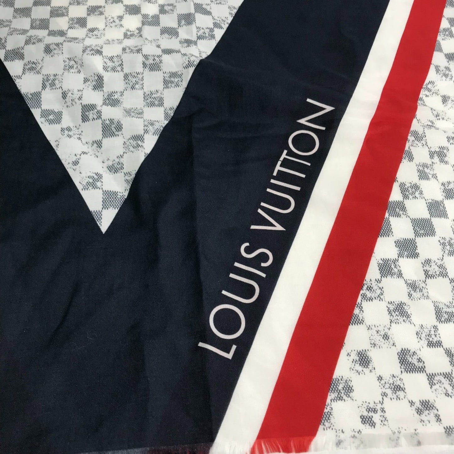 Louis Vuitton Others White Scarves
