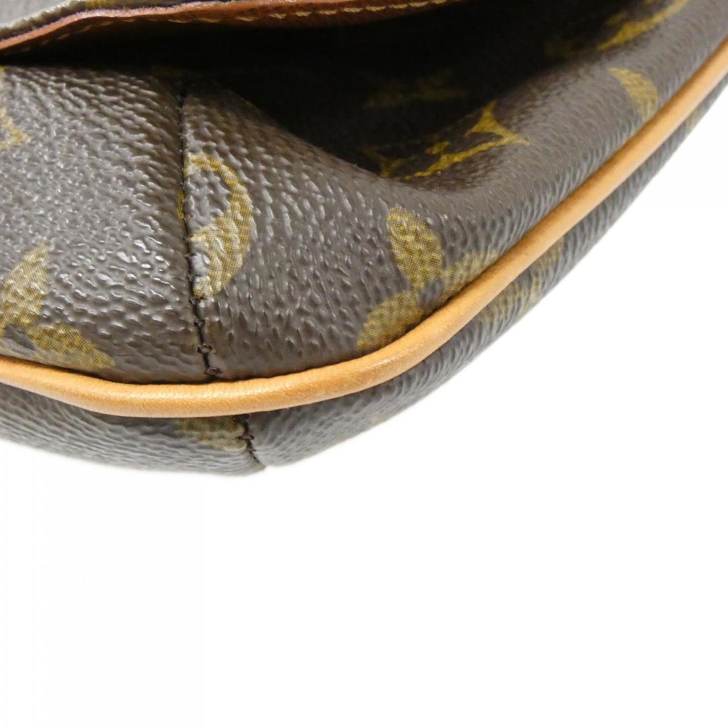 Louis Vuitton Coated Canvas Brown Shoulder Bags