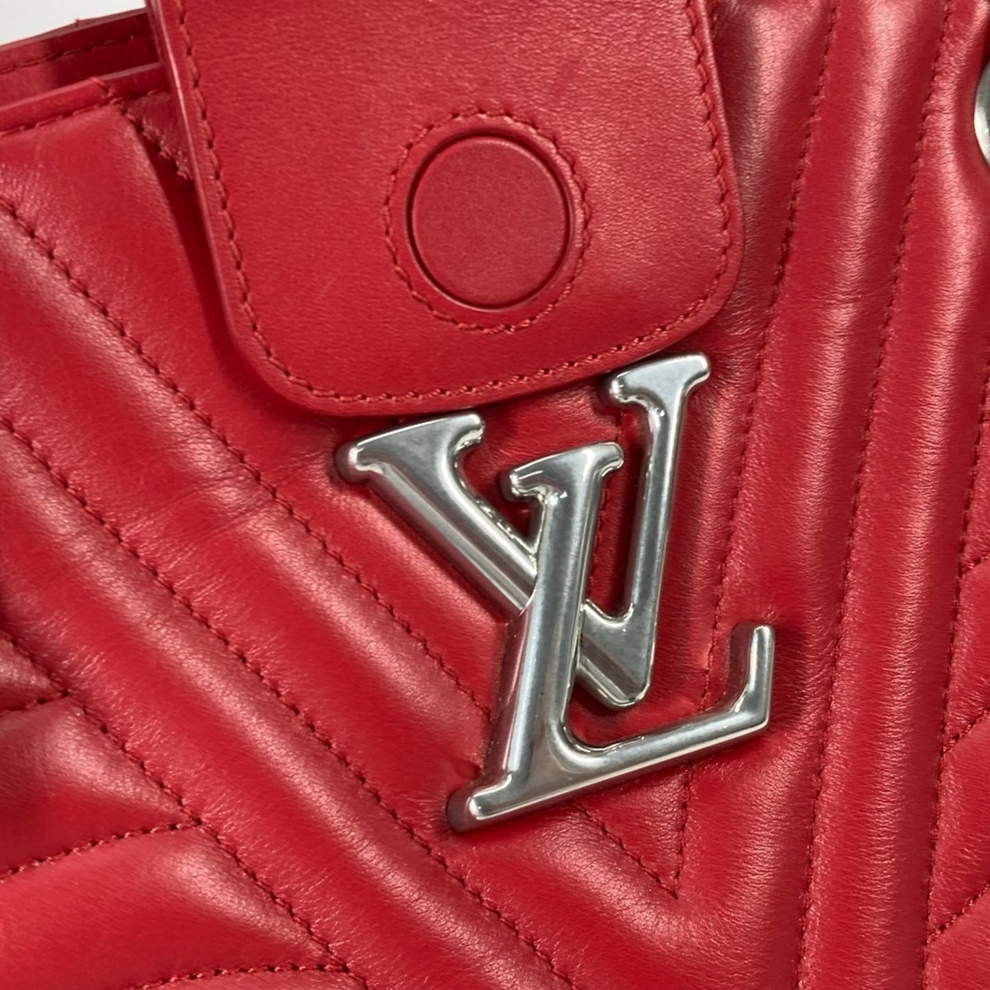 Louis Vuitton Others Red Shoulder Bags