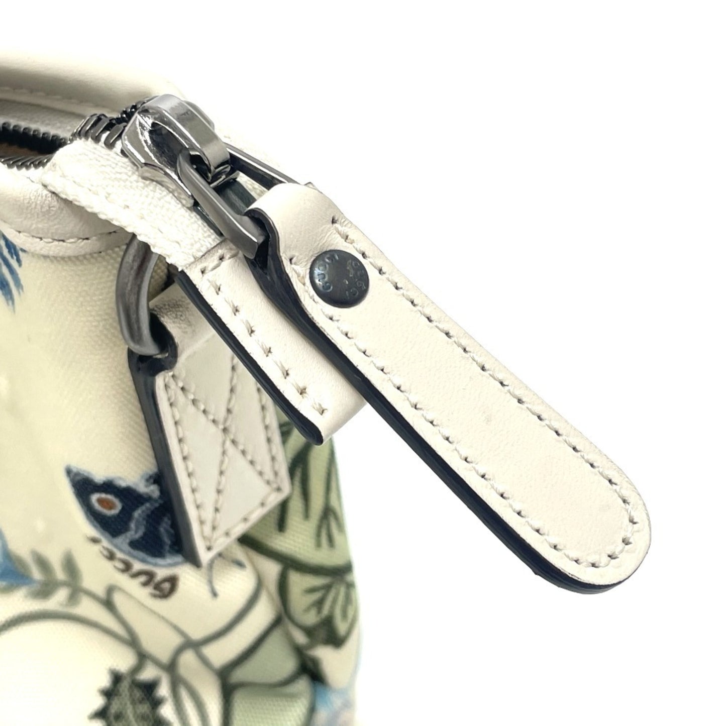 Gucci Pvc White Shoulder Bags