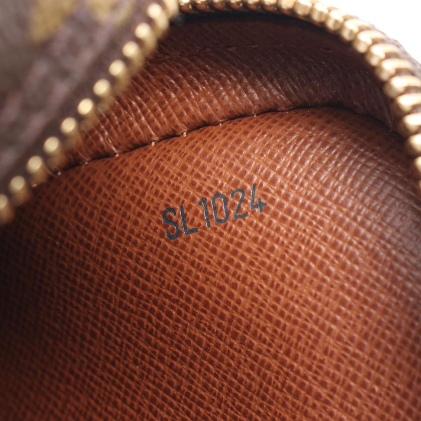 Louis Vuitton Coated Canvas Brown Shoulder Bags