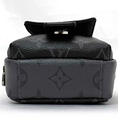 Louis Vuitton Canvas Black Shoulder Bags