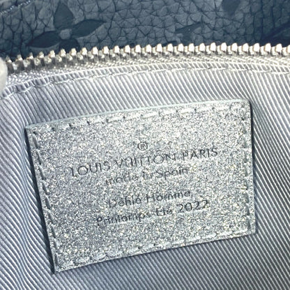 Louis Vuitton Others Silver Shoulder Bags