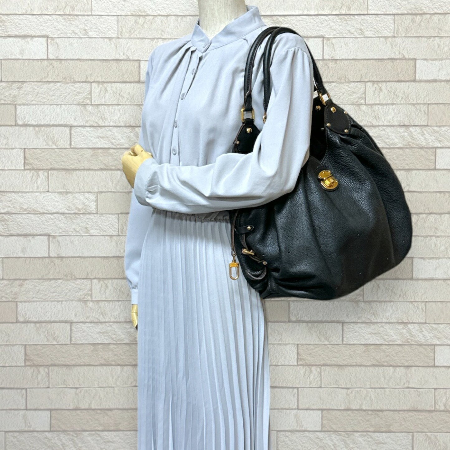 Louis Vuitton Exotic Black Handbags